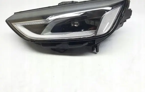 Audi A4 S4 B9 Headlight/headlamp 8W0941011
