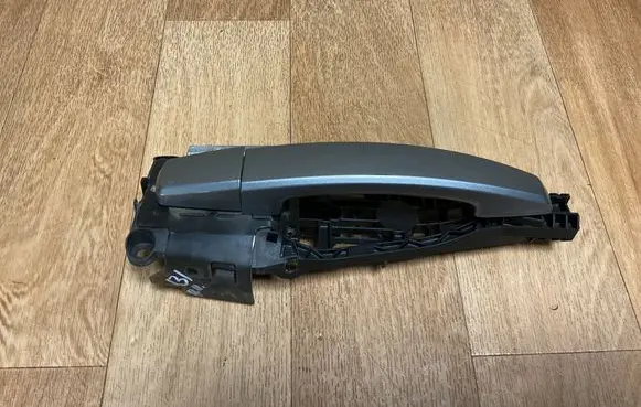Opel Insignia A Front door exterior handle 13577495