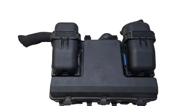Ford Galaxy Fuse module F2GT14A067EF