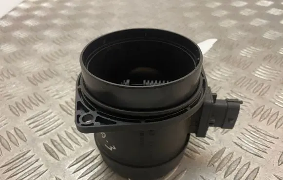 Land Rover Discovery 5 Mass air flow meter G4D312B579AA