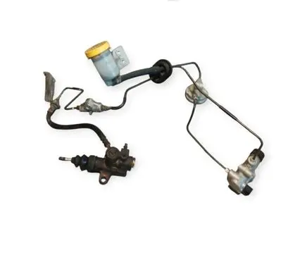 Subaru Outback Clutch master cylinder 
