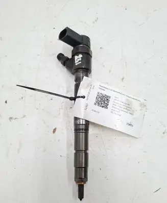 Audi A8 S8 D3 4E Fuel injector 057130277M 0445110158