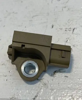 Mazda 6 Airbag deployment crash/impact sensor