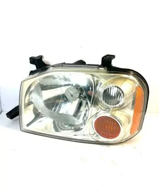 Nissan Navara D22 Headlight/headlamp