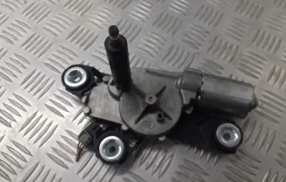 Ford Focus Wiper motor 0390201875