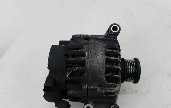 Peugeot 308 SW Generator/alternator V757651380