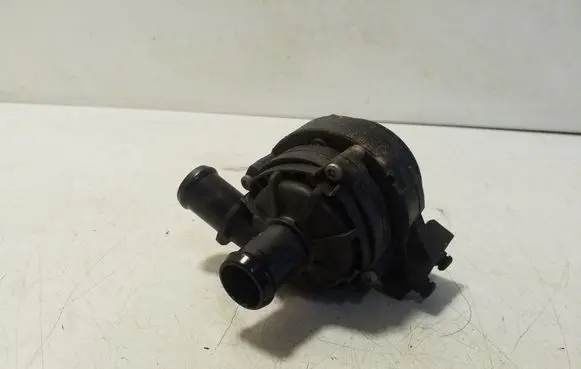 Volkswagen Golf VIII Electric auxiliary coolant/water pump 0392023421 2Q0965567B