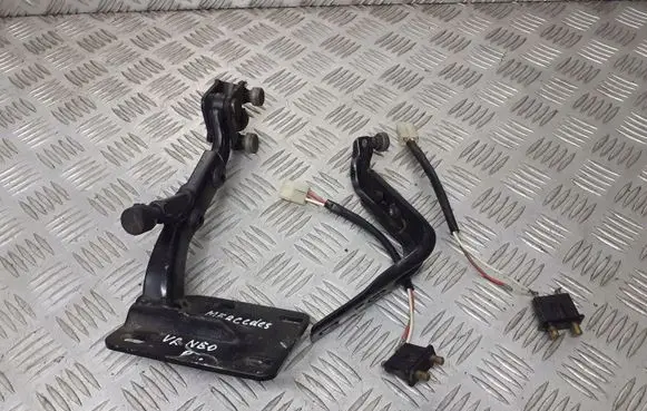 Mercedes-Benz Vaneo W414 Sliding door lock A4147600247
