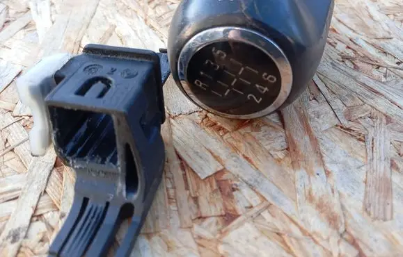 Opel Corsa D Gear selector 