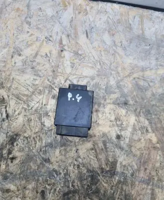 Volkswagen PASSAT B4 Other relay