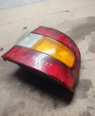 Hyundai Lantra I Rear/tail lights 7R011110