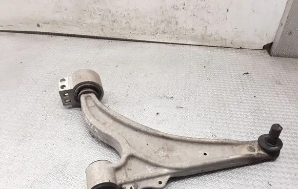 Opel Zafira C Front lower control arm/wishbone