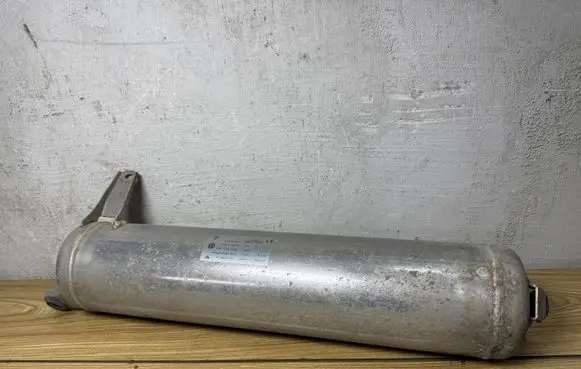 Audi Q7 4L Air suspension tank/reservoir 7L0616201A 15158000152 L8808231