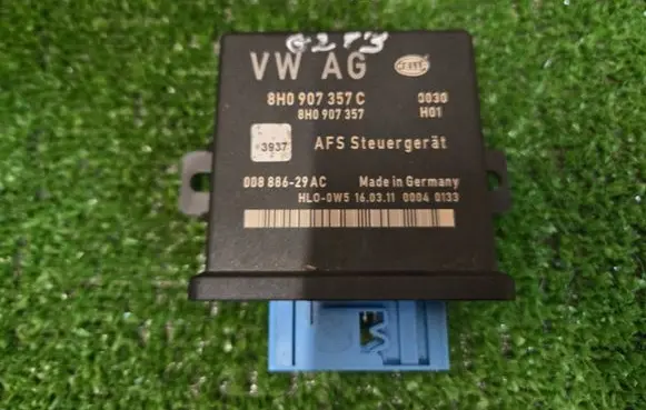 Audi A4 S4 B8 8K Light module LCM 8H0907357C