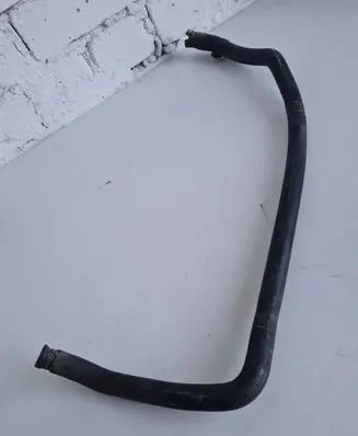Iveco Daily 3rd gen Engine coolant pipe/hose