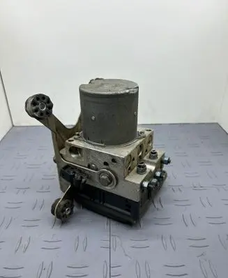 BMW 5 F10 F11 ABS Pump 6852808 6852811