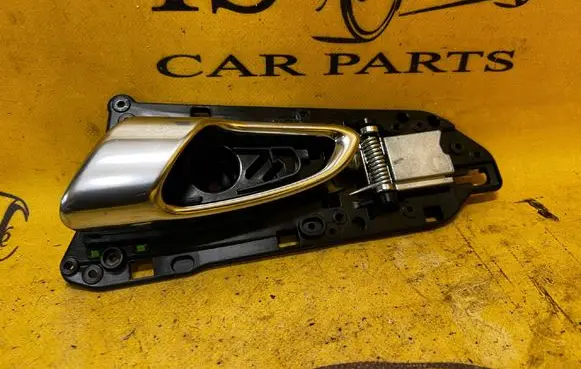 Porsche 911 991 Front door exterior handle/bracket 99155552102