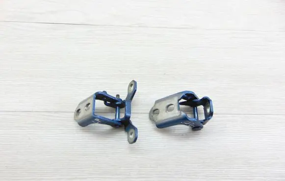 Renault Megane IV Front door hinge set ES71 SDH00A 8626R