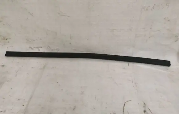 Audi Q7 4M Engine compartment rubber 4M0823723