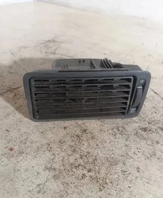 Volkswagen Golf IV Dashboard side air vent grill/cover trim 1J1819710C 1J1819704C
