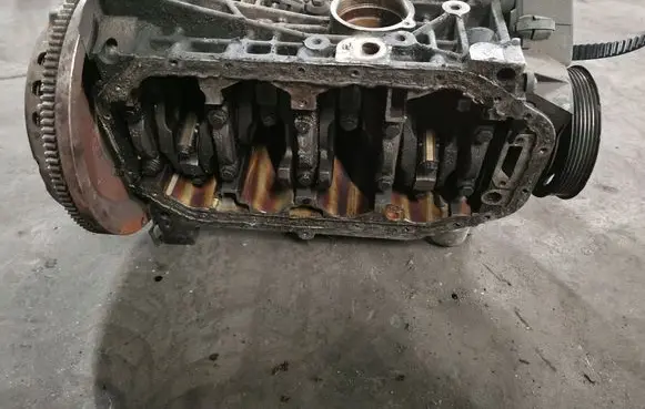 Seat Ibiza III (6L) Engine block 030103019AC