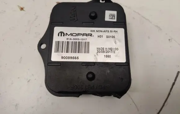 Jeep Grand Cherokee Headlight ballast module Xenon 90089565 61A30021317