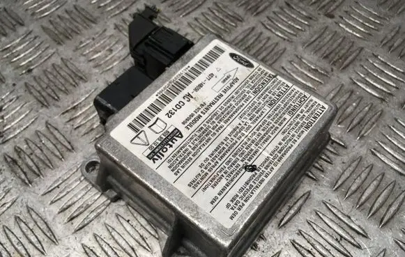 Ford Mondeo Mk III Airbag control unit/module 4S7T14B056AC CD132 603951000