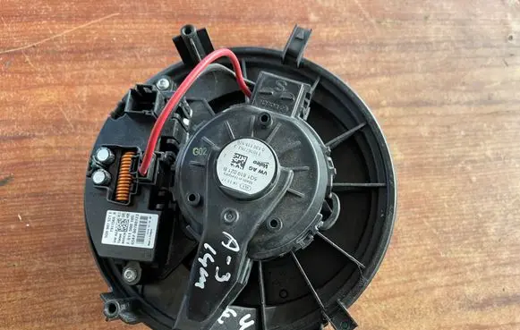 Heater fan/blower