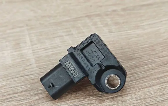 BMW 4 G22 G23 G24 G26 Air pressure sensor 8637896