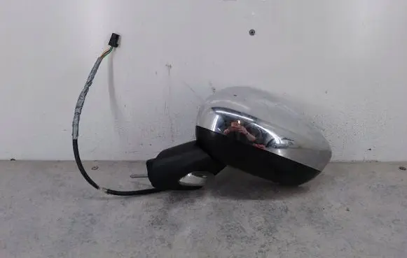 Citroen C3 Front door electric wing mirror 232676023
