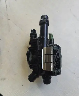 Thermostat/thermostat housing