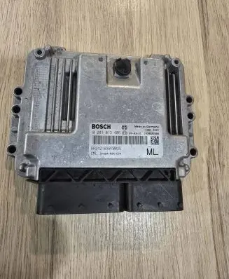 Honda Civic Engine control unit/module 37820-RSR-E24 0281013406