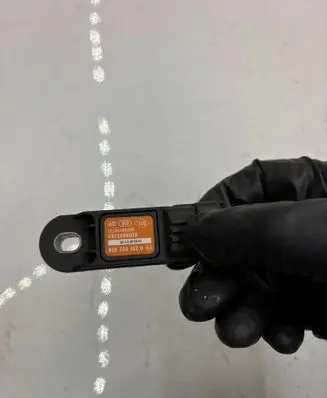 Renault Master III Air pressure sensor 0281002958