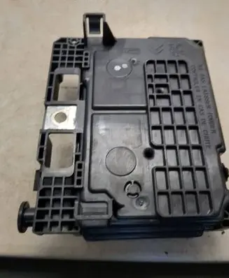 Citroen C3 Fuse module 9664997780