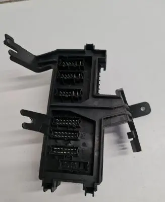 Mercedes-Benz R W251 Fuse box set A1645400272 15454741 08381186