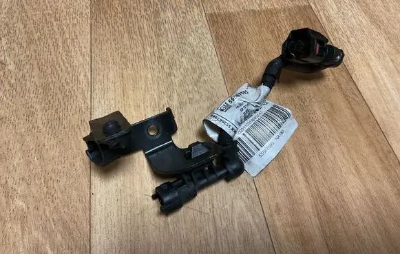 Opel Insignia A Coolant temperature sensor 7807785 55567595