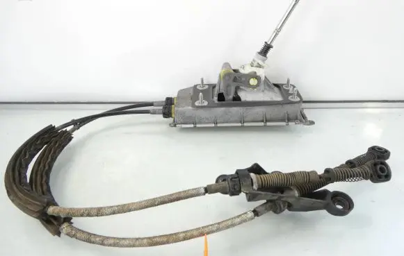Audi A1 Gear selector/shifter in gearbox 