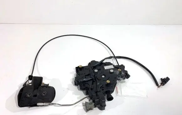 Volkswagen Transporter - Caravelle T5 Rear door lock 7H0843654BR