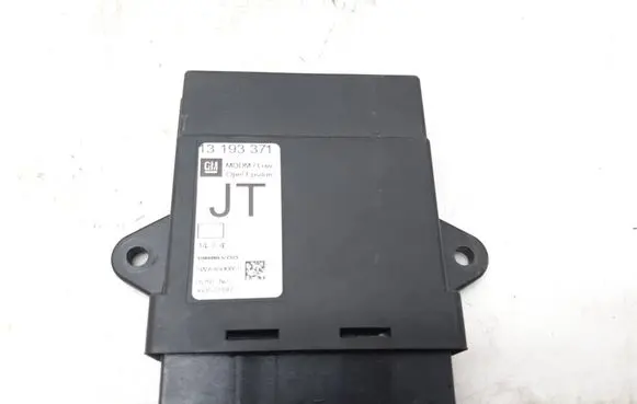 Opel Vectra C Door control unit/module 13193371 5WK46008D 360572197