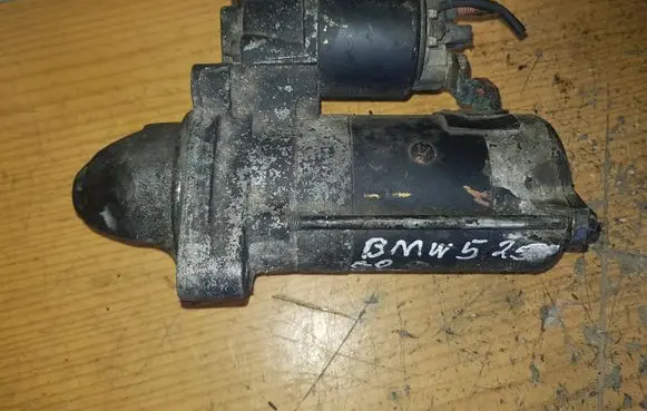 BMW 5 E39 Starter motor