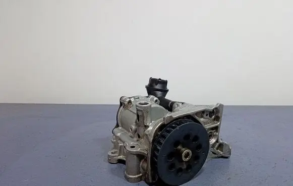 Skoda Rapid (NH) Oil pump 04L145208H