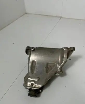 BMW X5 F15 Engine mounting bracket 6864614