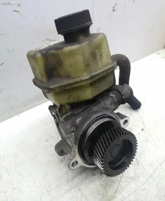 Mazda 6 Power steering pump GJ6F 525313E