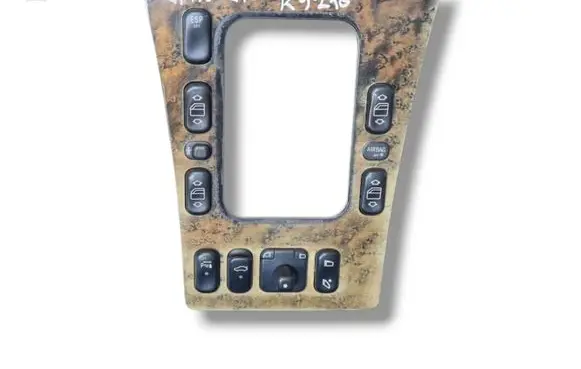 Mercedes-Benz E W210 Electric window control switch 2108213951