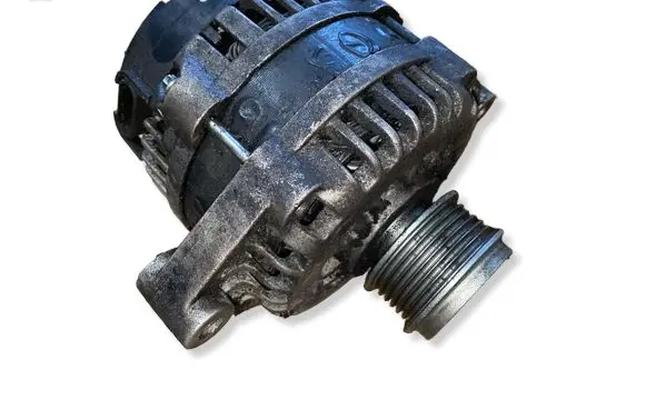 Opel Antara Generator/alternator P0933435