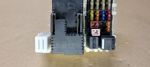 Ford S-MAX Fuse module 6G9T14C507