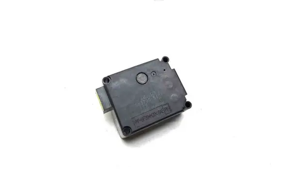 Jaguar XK8 - XKR A/C air flow flap actuator/motor 0637005401