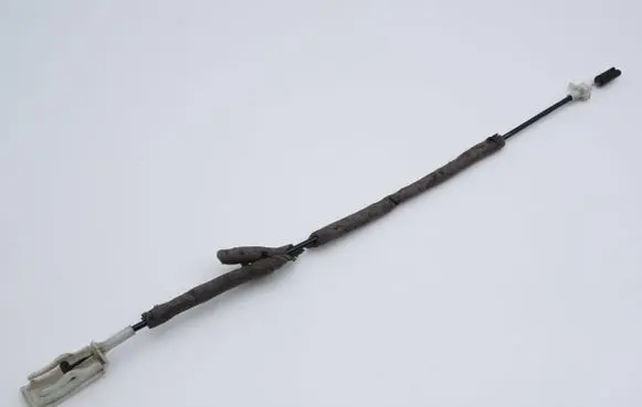 BMW 3 E46 Rear door cable line 8213797