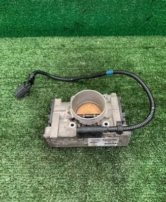 Volvo S60 Throttle valve 65CFM2 8644346 01W010203