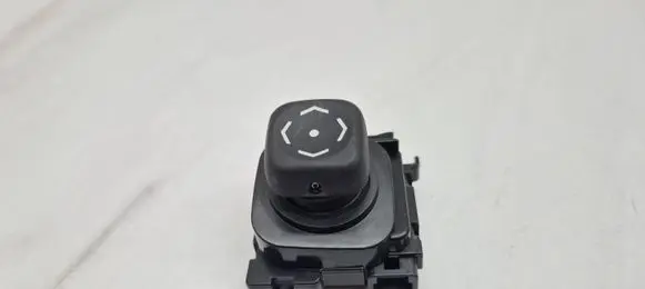 Lexus RX 450H Wing mirror switch